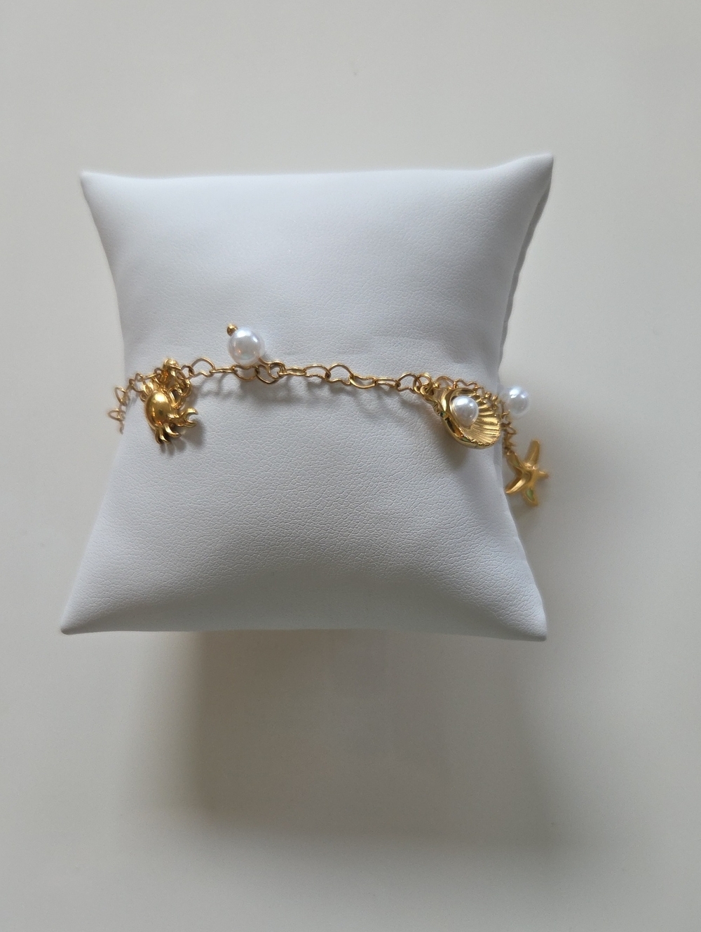 Tocara - Gold Colored Pearl Sea Charm Bracelet